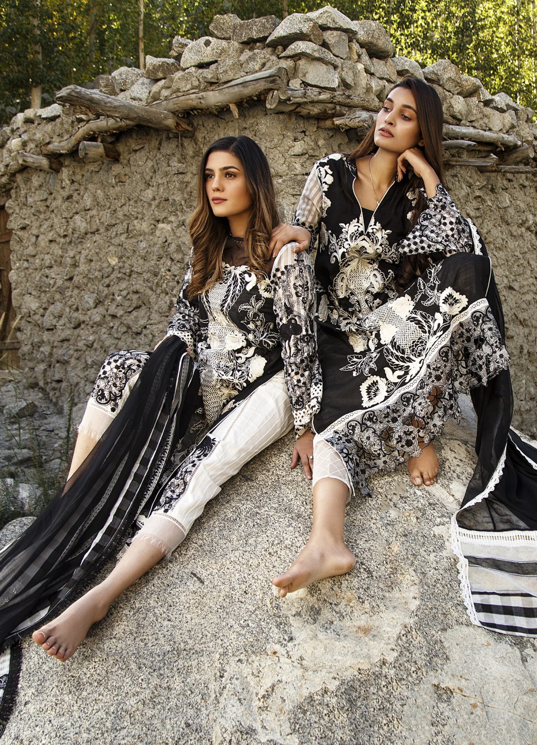 Black - Image 3